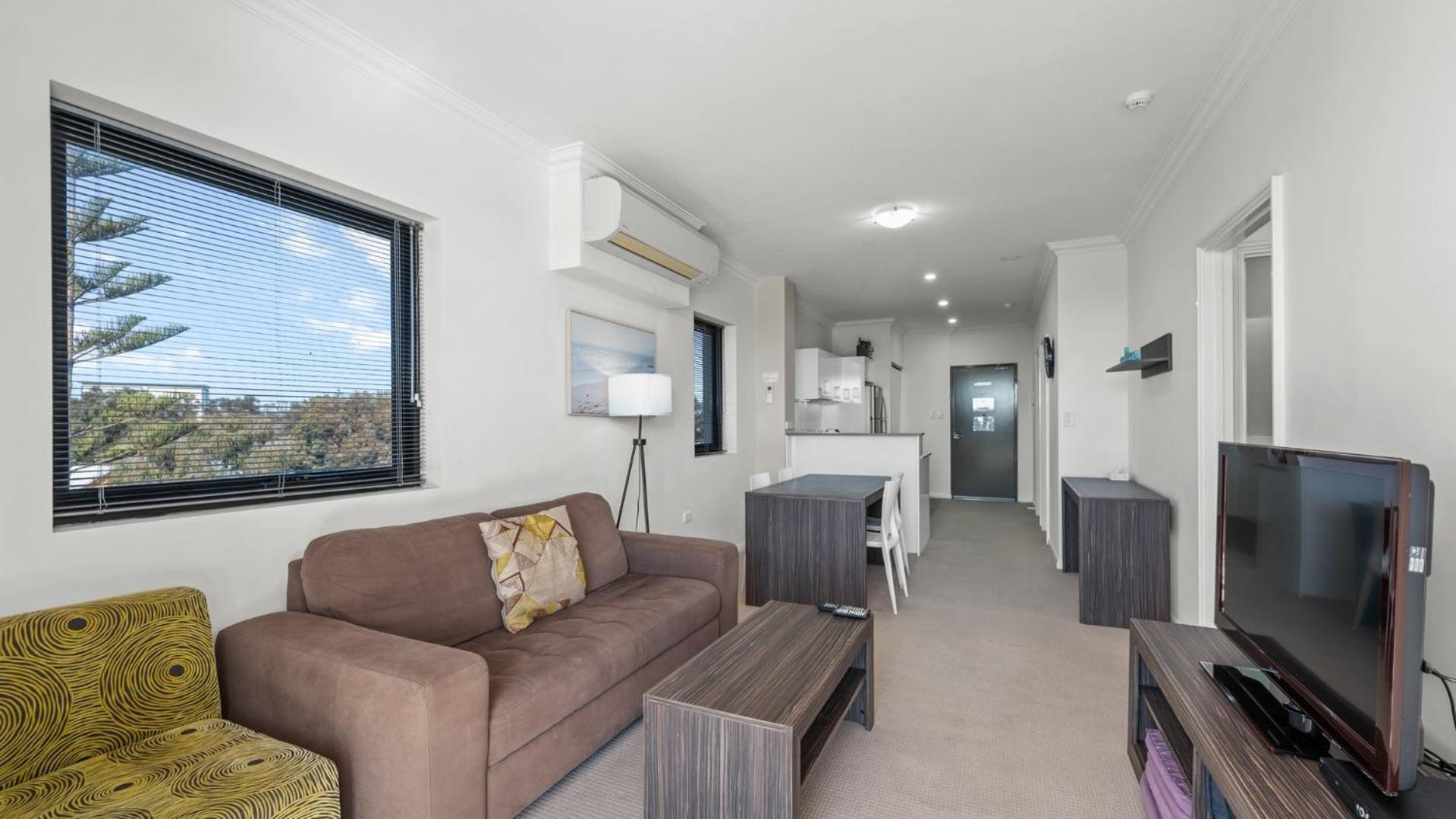 Dolphin Quay Apartments Mandurah Exterior photo